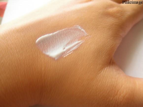 Hourglass veil mineral primer swatches#3