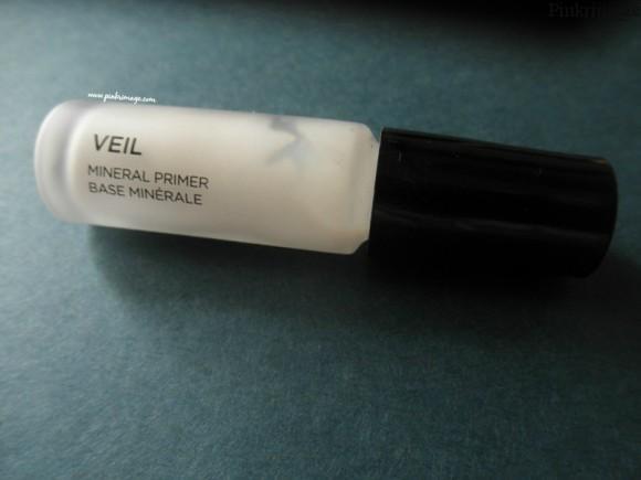 Hourglass veil mineral primer swatches